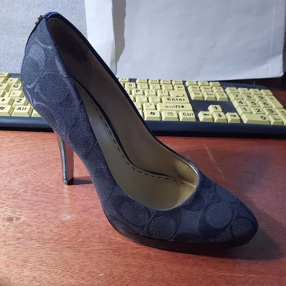 Coach Caya Signature Logo Platform High Heels Pump Black Size 7 Worn Few Times - Picture 1 of 6